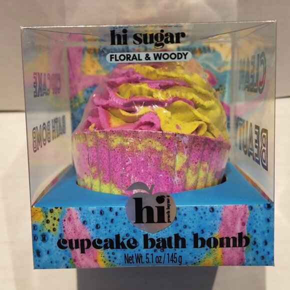 New Set of 3 Cupcake Bath Bombs - Floral/Woody, Fruity/Vanilla, Jasmine/Strawber - Picture 3 of 5